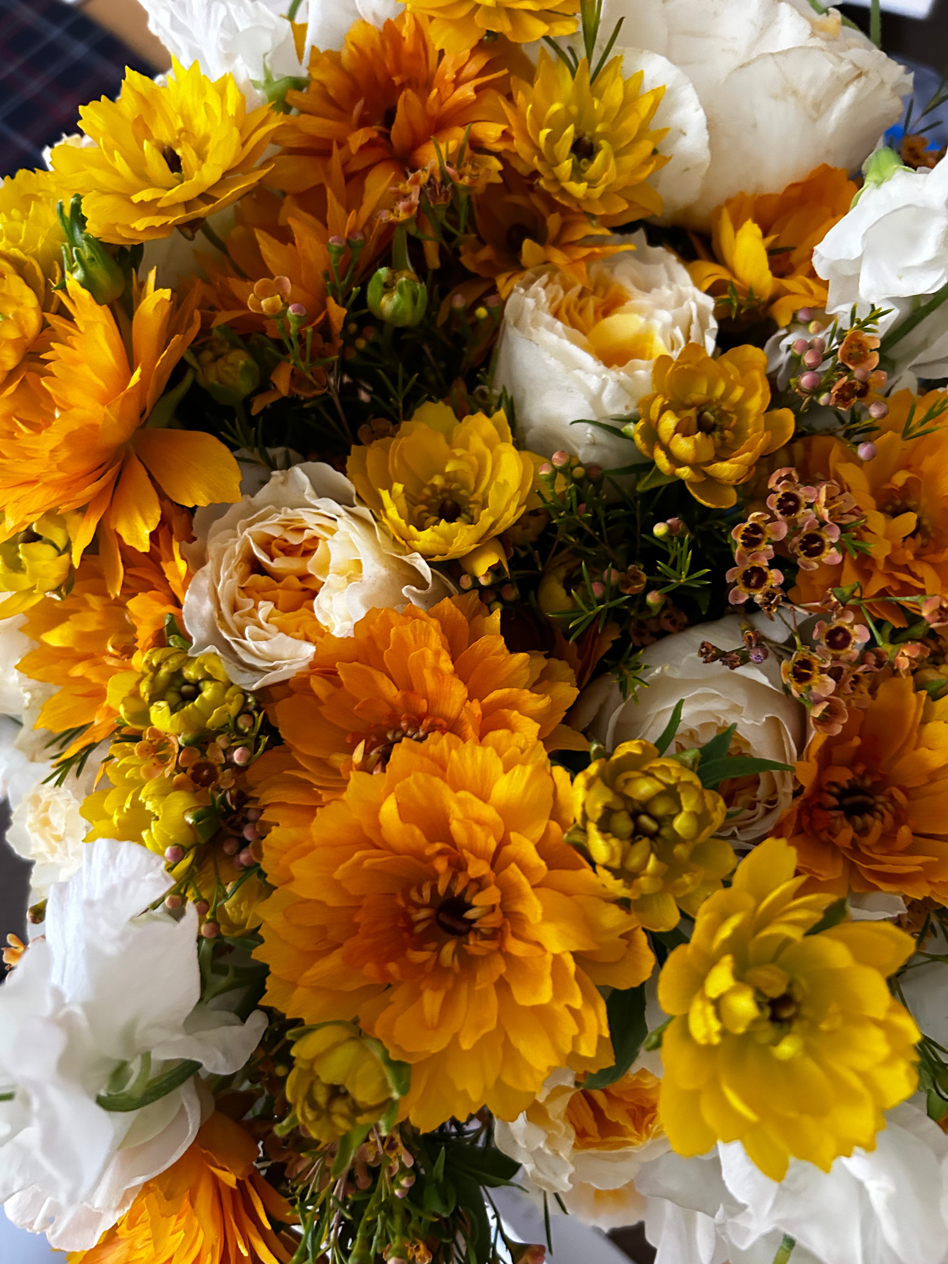 Autumnal Florals image. Click to open Gallery